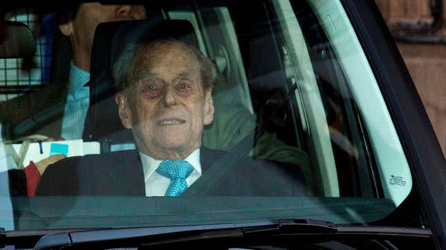Image for article titled Prince Philip Looks Like 98-Year-Old Man He Is as He Leaves Hospital for Christmas With Queen Elizabeth II