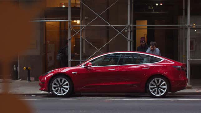 Imagen para el artículo titulado Estos son los 10 mejores autos actuales según Consumer Reports, y hay un solo vehículo eléctrico