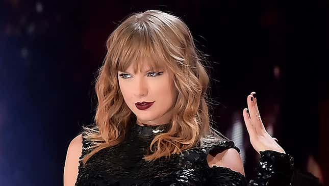 Image for article titled Taylor Swift Inspires 200 Million Fans To Register To Vote In Tennessee