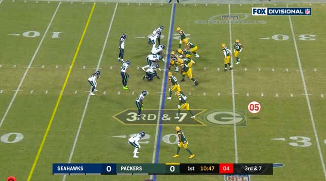 Image for article titled Fox redesigns its NFL graphics for the point-your-phone-at-the-TV era