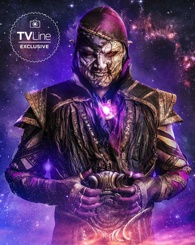 Image for article titled Stargirl Reveals the First Look at Next Season's Major DC Villain, Eclipso