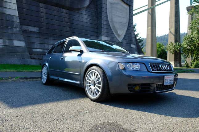 At $15,000, Would This 2004 Audi S4 Be A Totally Avant-Garde Choice?