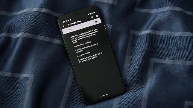 Image for article titled How to Cop-Proof Your Phone Before Heading to a Protest
