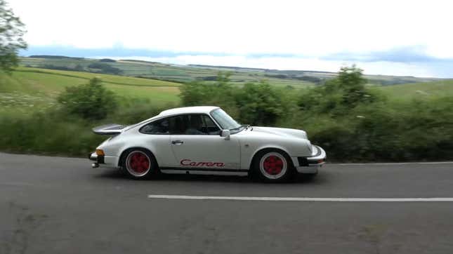 Image for article titled Porsche&#39;s Carrera Club Sport is Simplicity at its Finest