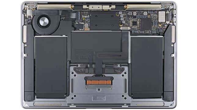 Image for article titled Apple Not Only Fixed the New MacBook Air&#39;s Keyboard, It Also Made the Laptop Easier To Repair