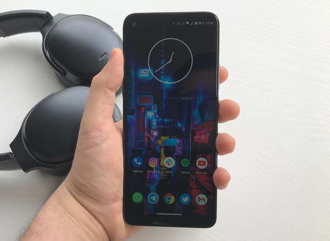 Imagen para el artículo titulado Análisis del Moto G9 Power: 3 días de batería debería ser el nuevo estándar