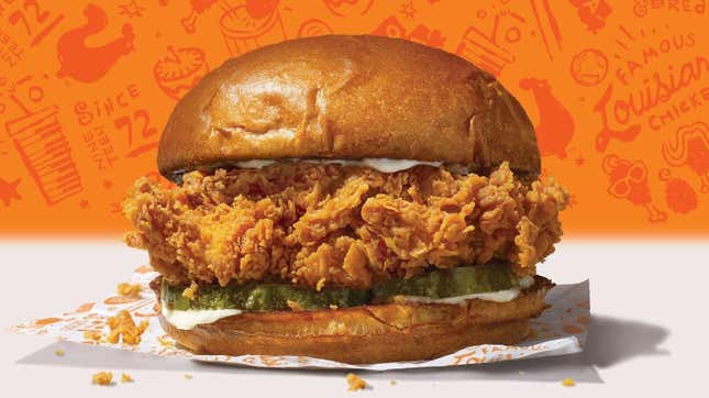 Image for article titled Popeyes debuts new chicken sandwich with an unlikely ally