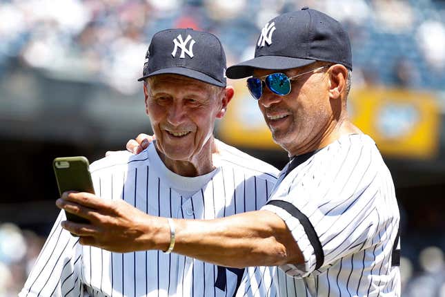 Image for article titled The sports figures we&#39;ve lost in 2021