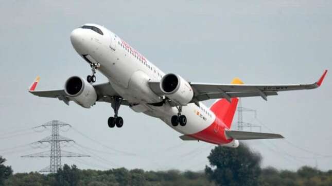 ¿Deberías cancelar tus planes de viaje debido al coronavirus?