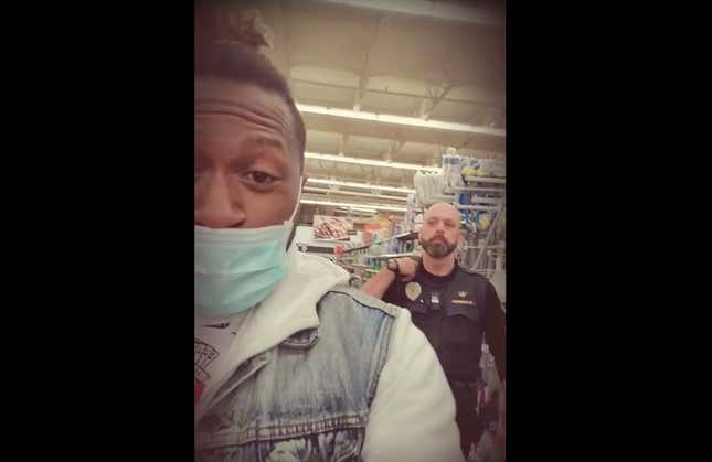 Image for article titled Black Men Kicked Out of Walmart for Wearing Masks During Pandemic