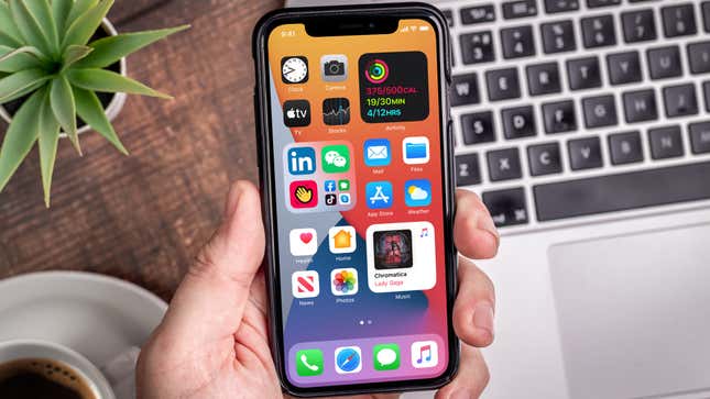 Image for article titled How to Enable the 14 Best Hidden Features of iOS 14