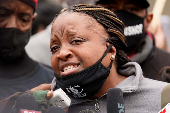 Tafara Williams's mother Clifftina Johnson speaks during a protest rally for Marcellis Stinnette who was killed by Waukegan Police Tuesday in Waukegan, Ill., Thursday, Oct. 22, 2020. 