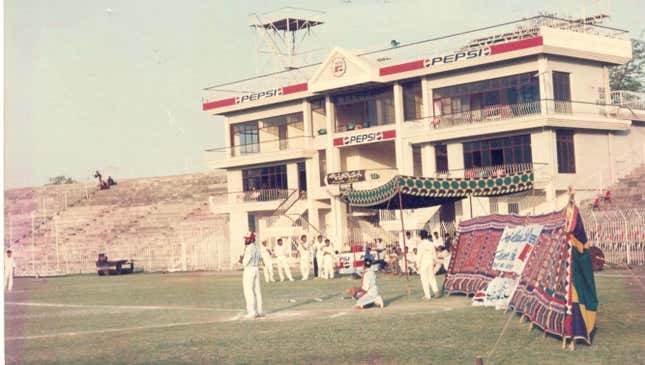 Baseball in Pakistan in the early years. Courtesy of Syed Fakhar Ali Shah