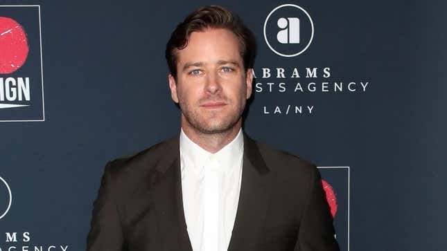 Image for article titled Is Armie Hammer Really As Bad at Sexting As Your Third-to-Last Hookup? Maybe!