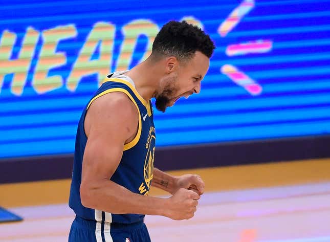 Image for article titled NBA Daily Fantasy: Steph Curry will save you on this limited game-night
