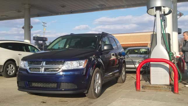 Image for article titled The Dodge Journey Proves That Old Vehicle Platforms Work Just Fine