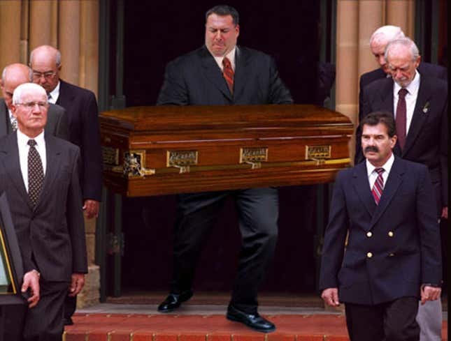Image for article titled Showoff Pallbearer Carries Casket By Himself
