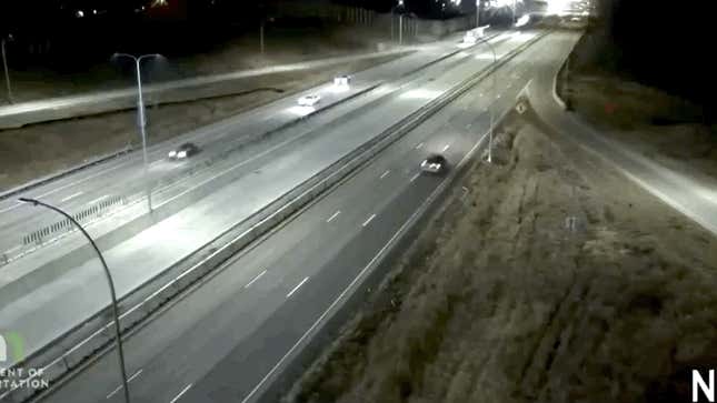 Aerobatic Pilot Makes Emergency Landing On Highway