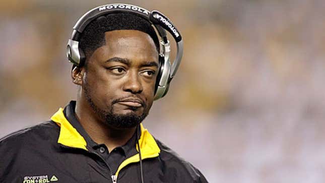 Image for article titled Steelers Coach Mike Tomlin To Staff: &#39;What If Ben Roethlisberger Is Bad?&#39;