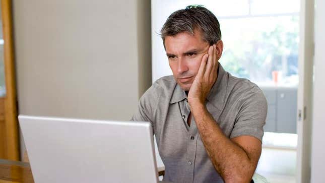 Image for article titled Nation Braces Itself Before Clicking On Article About 55-Year-Old Ex-NFL Player