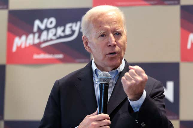Image for article titled Smokin’ Joe Biden Challenged a Man to a Pushup Contest Because He’s Strong AF!