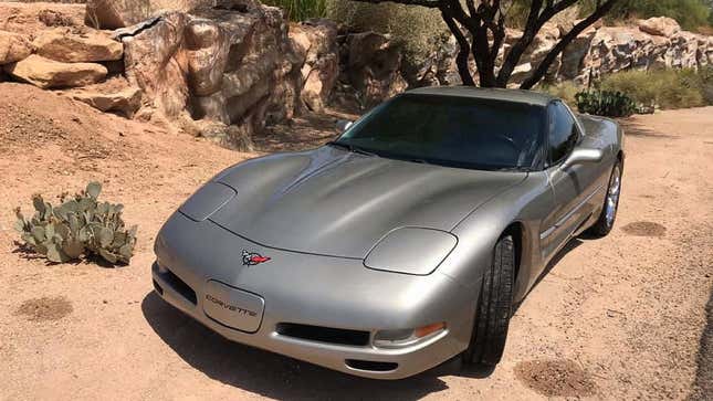 Image for article titled At $10,500, Could This 2001 Chevy Corvette C5 Seize The Day?