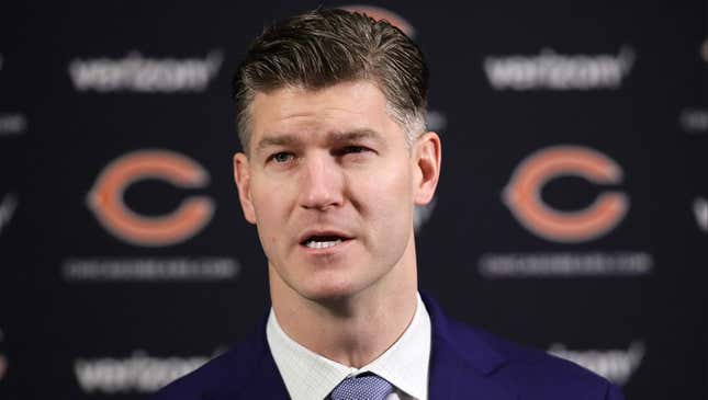 Image for article titled Bears GM Wavering Between Drafting Good Player Or Bad Player