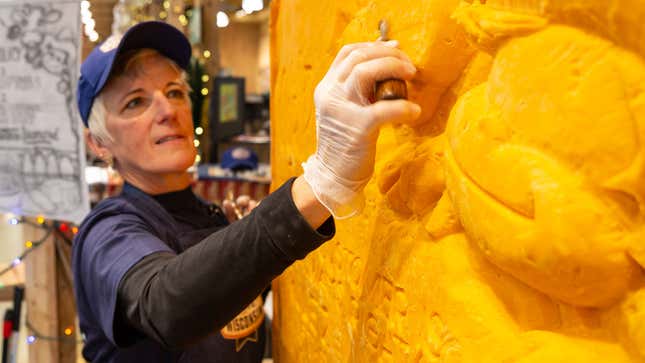 Image for article titled Michelangelo of cheddar to create next masterpiece in New Jersey supermarket