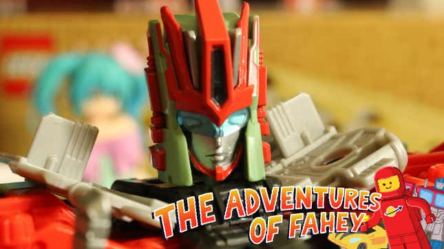 Toy Time Plays With Victorion, <i>Transformers'</i> First Female Combiner