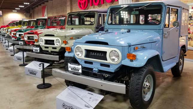 Image for article titled A Look At Some Of The Toyota Land Cruiser FJ40&#39;s Fascinating Hardware