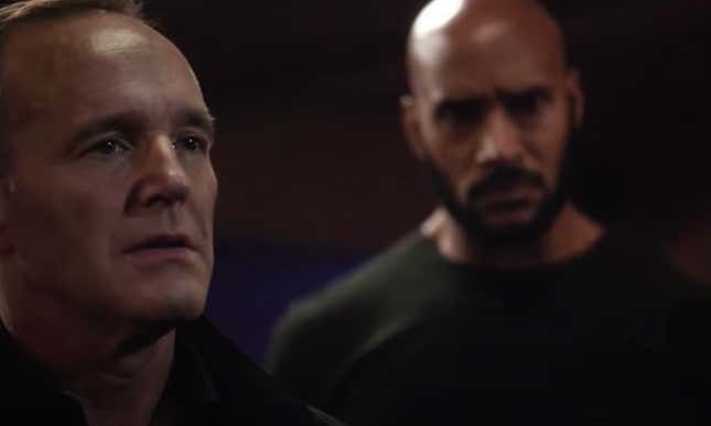 Clark Gregg and Henry Simmons in Agents Of S.H.I.E.L.D.