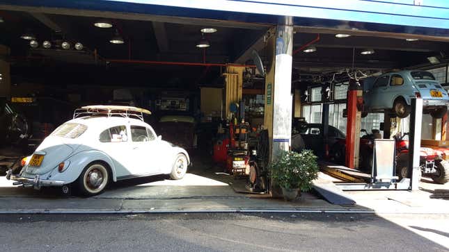 Image for article titled This Man Is The Four-Wheel Drive King Of The World And His Collection Will Blow Your Mind