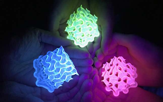 “Gyroids” created from the new solid fluorescent material. 