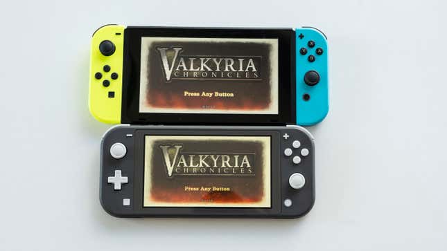The Switch (top) and Switch Lite (bottom). Note the slightly yellow hue of the Switch Lite.