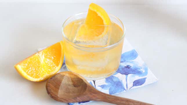 Image for article titled Lillet and Tonic Is the Perfect Low-Proof Summer Sipper