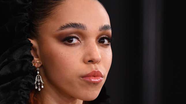 Image for article titled FKA Twigs Raises Funds for Sex Workers During the Pandemic