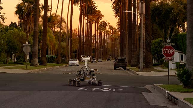 Image for article titled NASA Launches Paparazzo Rover In Beverly Hills To Search For Signs Of Salacious Celebrity Life