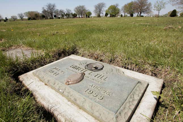 A plaque marks the gravesite of Emmett Till at Burr Oak Cemetery May 4, 2005 in Aslip, Illinois.