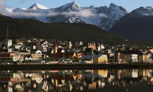 Nadie sabe cómo ha llegado el coronavirus a este barco que llevaba 35 días en alta mar con la tripulación sana