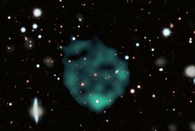 Algunos de los círculos observados brillan con luz visible.