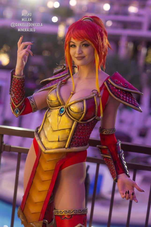 Image for article titled 2019's Last Big Cosplay Show Was A Christmas Treat