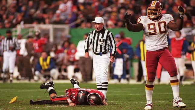 Image for article titled New Study Finds Majority Of Bullshit Calls Go To Other Team