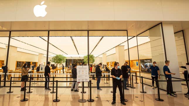 People queue up to enter the Apple store at Chadstone Shopping Centre on October 28, 2020 in Melbourne, Australia. 