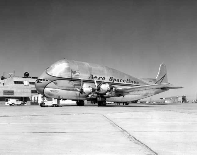 Image for article titled The Freaky Super Guppy Aircraft Is Helping Humans Get Back To The Moon