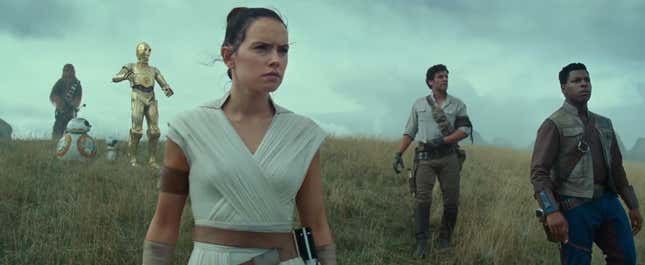 Image for article titled Breaking Down the Secrets and Speculation of Star Wars: The Rise of Skywalker's Spectacular First Trailer