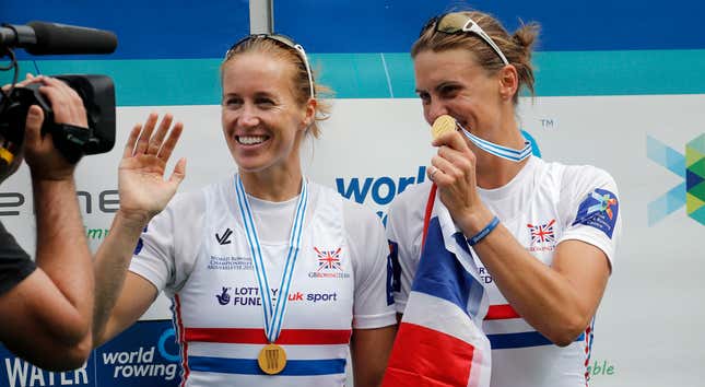 Take it to the bank: Heather Stanning and Helen Glover are going to win. (Photo credit: Laurent Cipriani/AP)