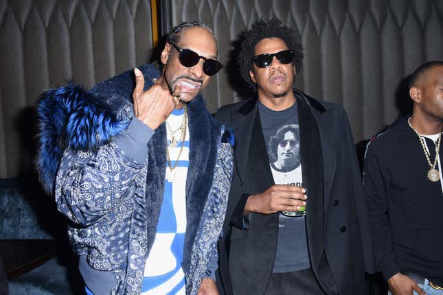 Image for article titled If Snoop Dogg Gets His Way, the Next Verzuz Battle We&#39;ll See Will Involve Him vs. Jay-Z