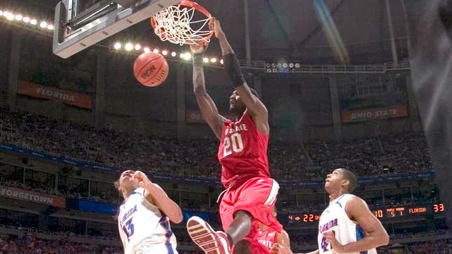 Image for article titled Sources: Greg Oden Looks Incredible In Video From 2007