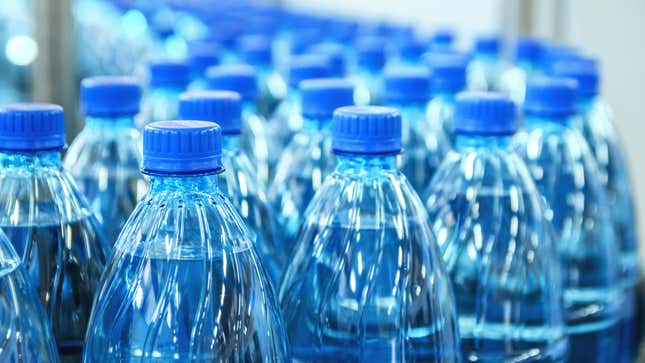 Image for article titled Does Bottled Water Really Expire?