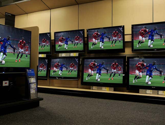 Image for article titled U.S. Broadcast Of Pivotal Chelsea-Manchester United Match To Stream Exclusively On Best Buy Display TVs
